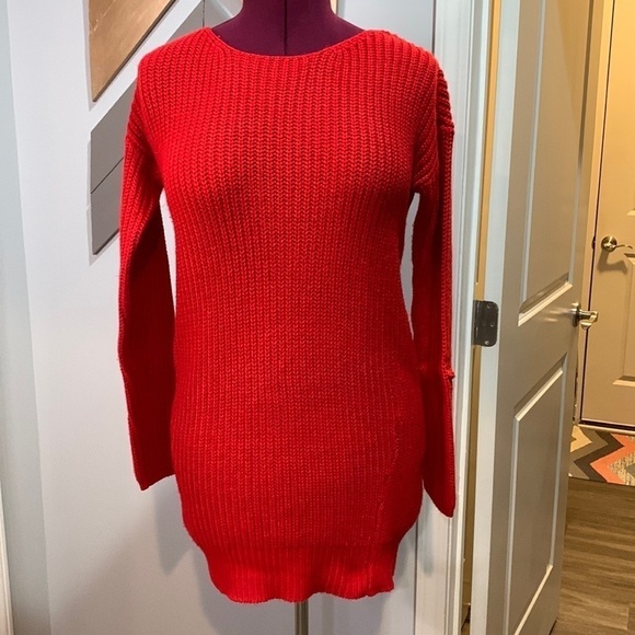 Red Ana sweater dress - Picture 1 of 9